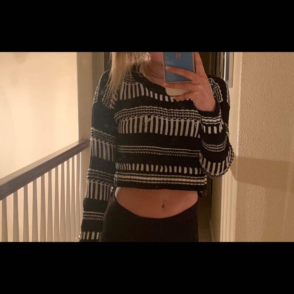 Knitted crop top sweater